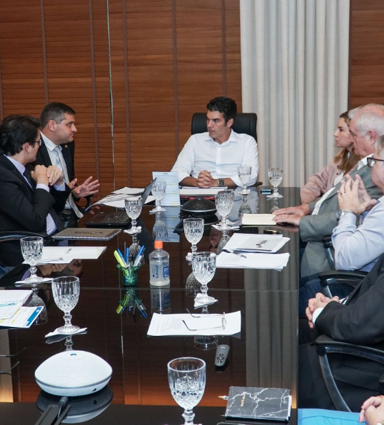 Pará ajuiza ação contra revisão da taxa de energia elétrica