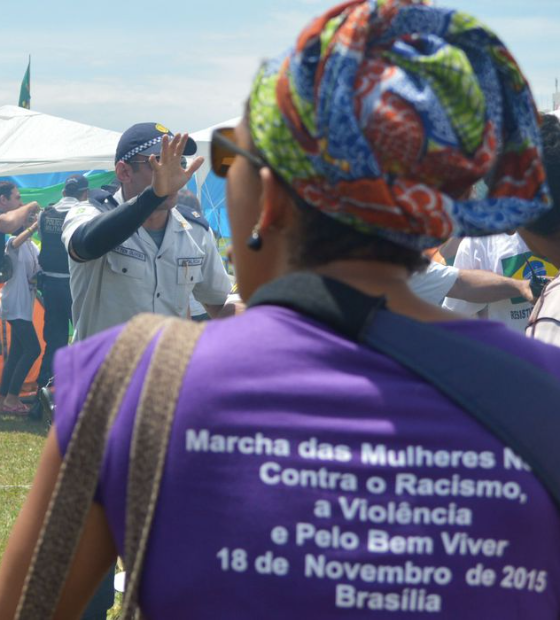 Mais da metade dos brasileiros já presenciou ato de racismo