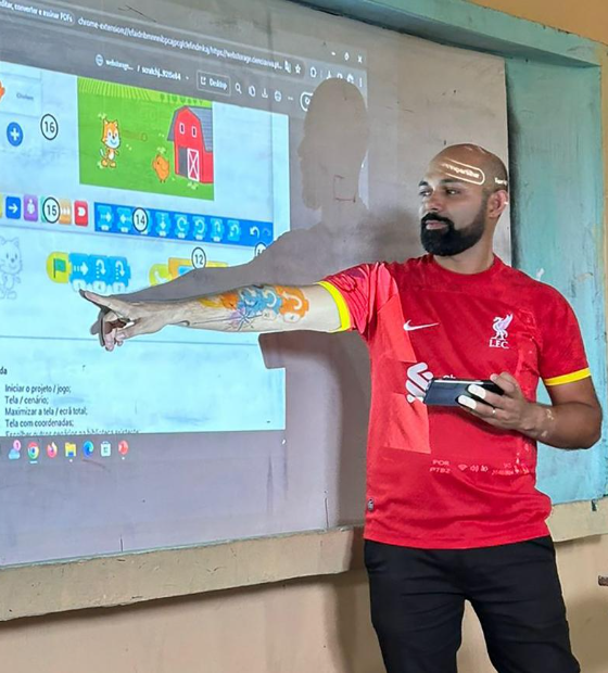 Com projeto que une robótica e açaí, professor do Pará concorre a prêmio nacional de educação