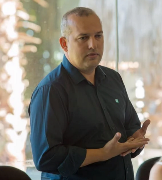 PF pede inclusão de presidente do Solidariedade na lista da Interpol