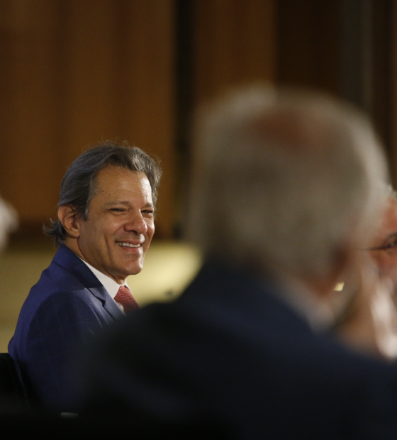 Imposto para milionários tem potencial de R$ 40 bi ao ano, mas deve gerar R$ 20 bi