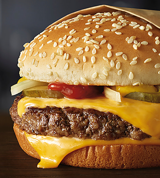 Surto de E. Coli em lanche do McDonald's já contaminou 75 pessoas, diz FDA