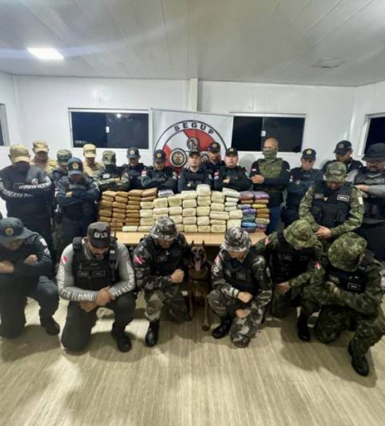 Operação apreende carga com 120 quilos de drogas em barco no rio Tajapuru, no Marajó