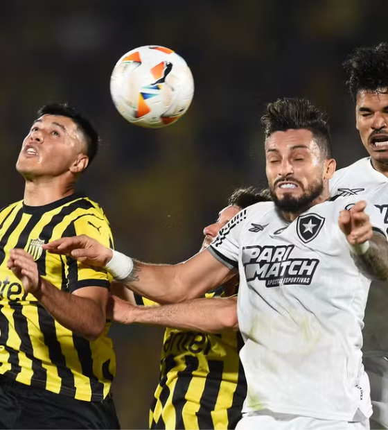 Botafogo perde para o Peñarol, mas vai disputar com o Atlético-MG a final da Libertadores