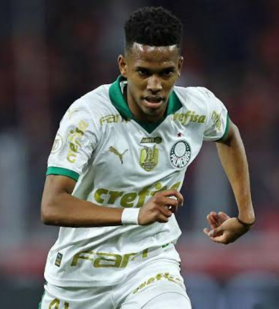 Dorival convoca Estêvão e deixa Endrick de fora da seleção; veja lista