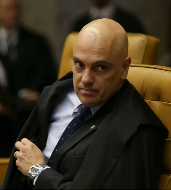 STF marca julgamento de ação de Bolsonaro para afastar Moraes de caso sobre trama golpista
