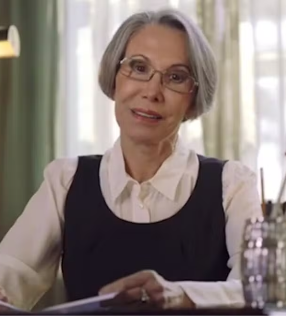 Florinda Meza chora ao relembrar minutos finais de Roberto Bolaños, o Chaves