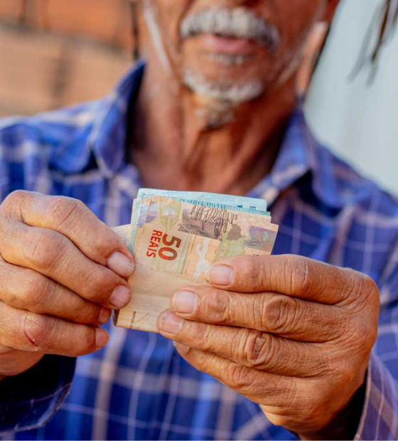 Especialista dá 13 dicas práticas para fazer uso inteligente do 13º salário