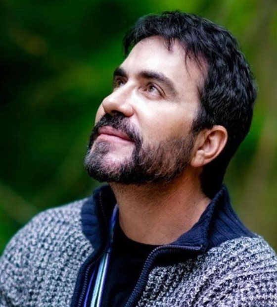 Padre Fábio de Melo revela luta contra a depressão