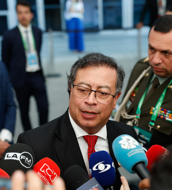 Petro pede renúncia de ministros em meio a crise no governo da Colômbia