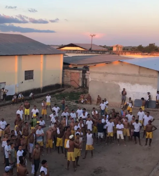 Aliada ao PCC, facção venezuelana busca brasileiros para tráfico, prostituição e garimpo ilegal no Norte do Brasil