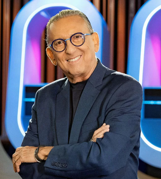 Galvão Bueno assina com a Band e retorna à TV aberta com programa sobre futebol
