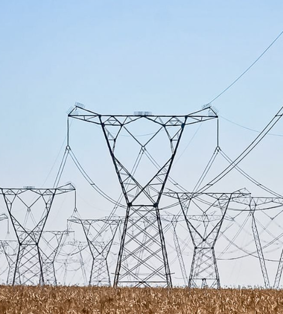 Brasil inicia importação de energia da Venezuela em ligação com sistema por Roraima