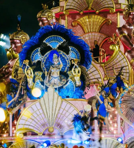 Rosas de Ouro é campeã do Carnaval de SP após apuração decidida no último jurado