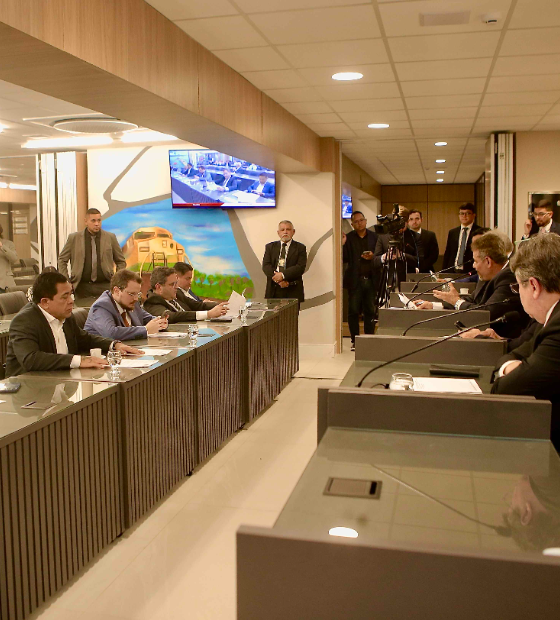 Comissões da Alepa aprovam empréstimo de R$ 3,8 bilhões para o Executivo