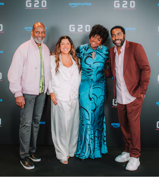 Vencedora do Oscar, Viola Davis está no Rio de Janeiro e posa com artistas