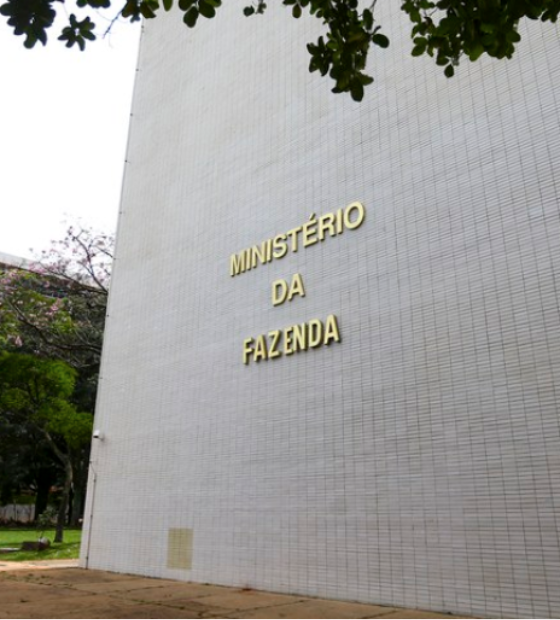  Fazenda estima custo de R$ 27,7 bi para 2027 e R$ 29,68 bi para 2028 com projeto do IR