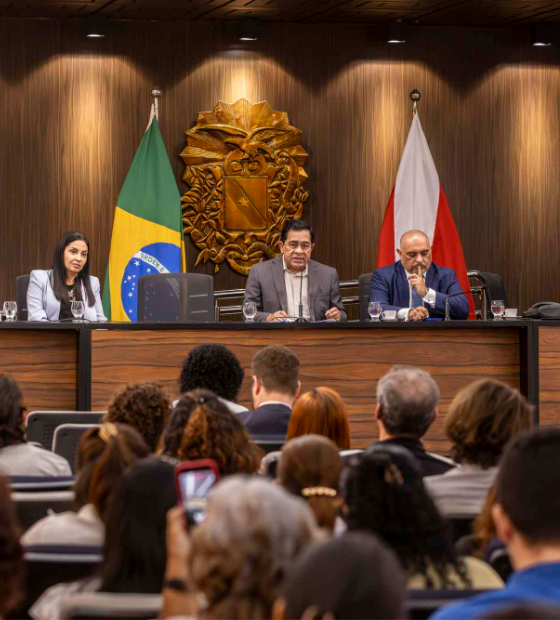 Alepa sedia homenagem histórica a vítimas da ditadura militar durante Sessão Especial