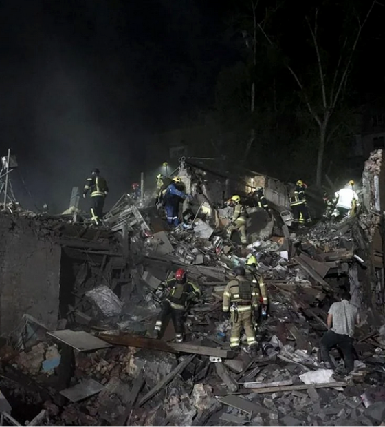 Ataque noturno lançado pela Rússia mata nove pessoas em Kiev