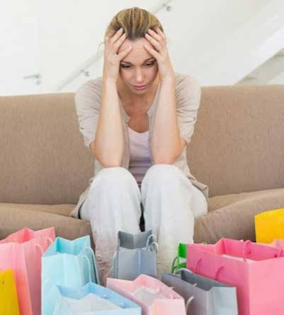 Você compra demais? Veja o que dizem estudos sobre consumo compulsivo