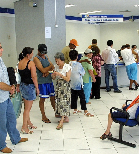 MPF defende que dinheiro bloqueado de associações seja usado para ressarcir aposentados