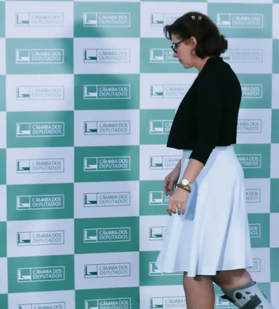 Zambelli pede à Câmara para suspender condenação: 'Eu não sobreviveria na cadeia'