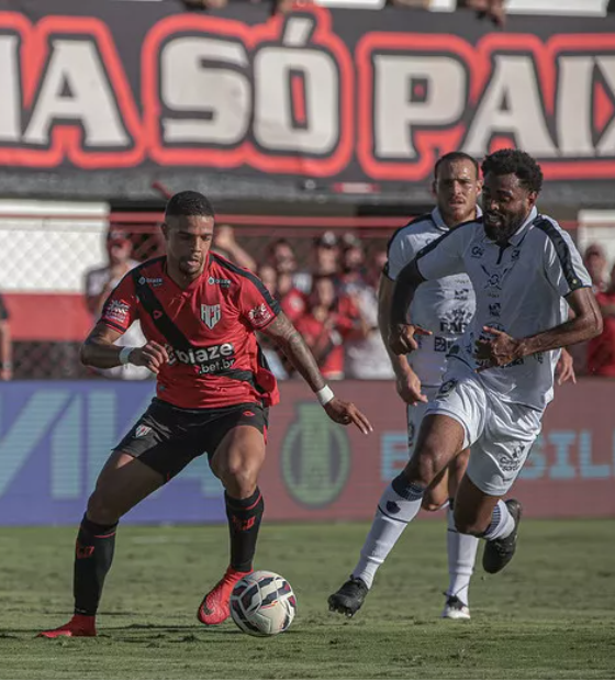 Remo joga bem contra o Atlético Goianiense, mas cede empate nos acréscimos