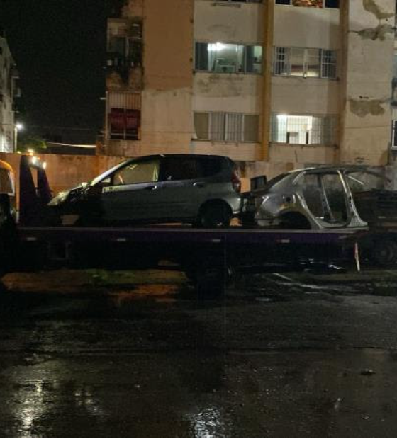 Operação retira 11 carcaças de carros abandonados na Av. Pedro Miranda, em Belém