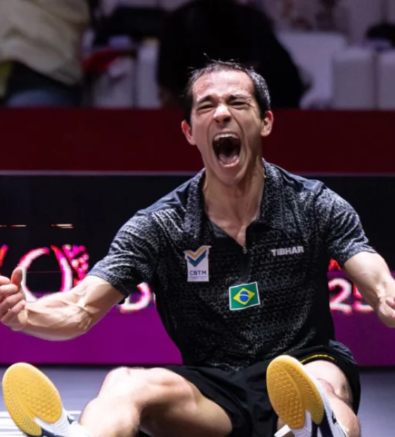 Calderano vence chinês em jogo emocionante e vai a final inédita do Mundial de tênis de mesa