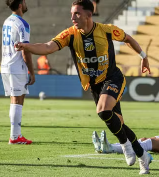 Paysandu volta a falhar na defesa e perde de virada para o Novoriontino por 3 a 1