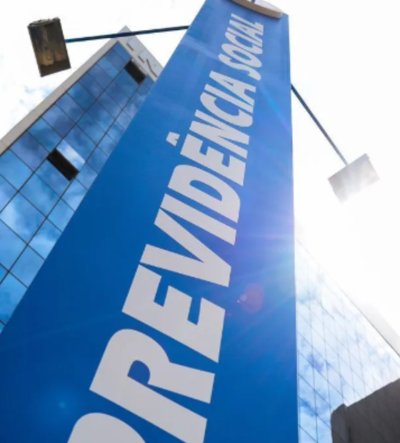 “Ligações relâmpago” induziram descontos no INSS