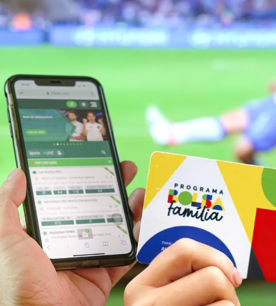 Ação pede de volta dinheiro do Bolsa Família arrecadado por bets e indenização de R$ 500 mi