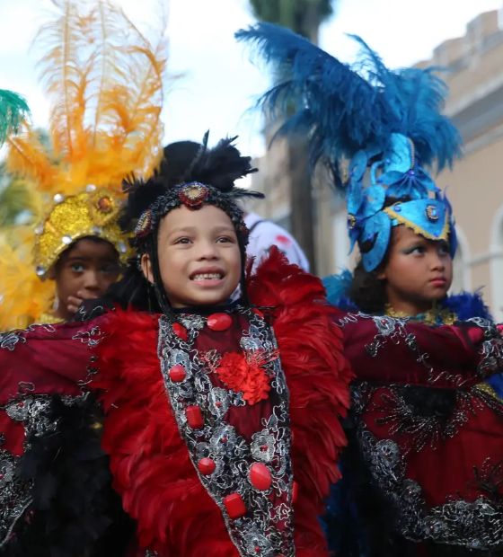 Revoada de Pássaros Juninos abre o Arraial de Todos os Santos 2025