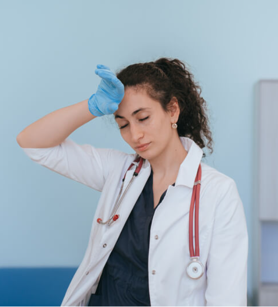 A cada duas horas um médico é vítima de violência no Brasil, diz levantamento do CFM