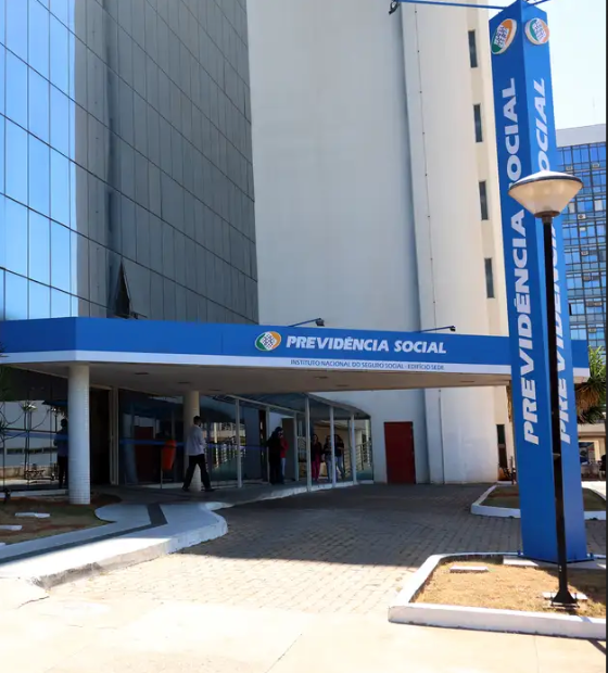  INSS: Justiça bloqueia R$ 2,8 bi de envolvidos em descontos ilegais 