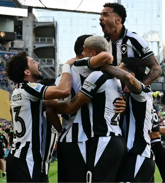 Botafogo leva susto desnecessário, mas vence Seattle Sounders na estreia do Mundial de Clubes