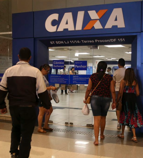  Caixa libera abono salarial para nascidos em julho e agosto 