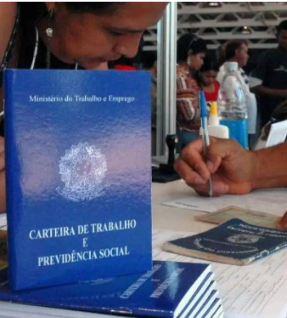 Trabalhar por conta própria é melhor que ter emprego para 59% dos brasileiros, mostra Datafolha