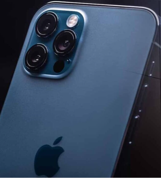 Apple pode mudar nome do iPhone 17 após alteração no iOS; entenda