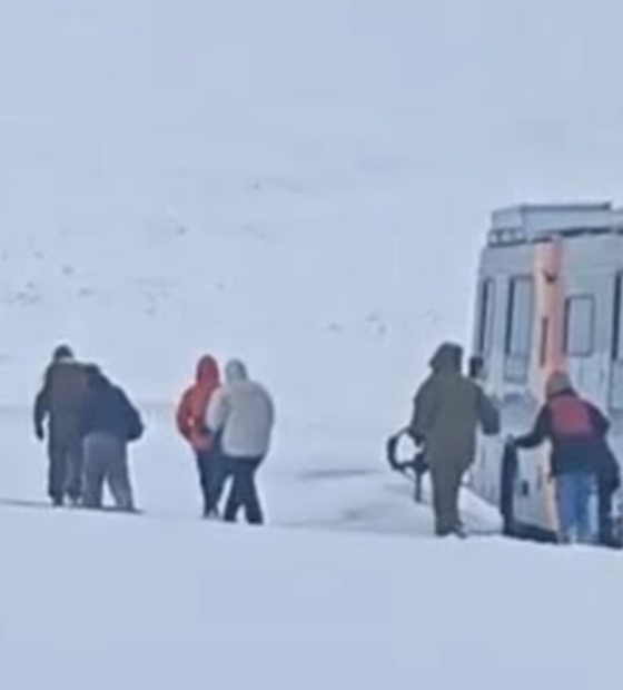 Brasileiros são resgatados após ficarem presos por nevasca no Chile