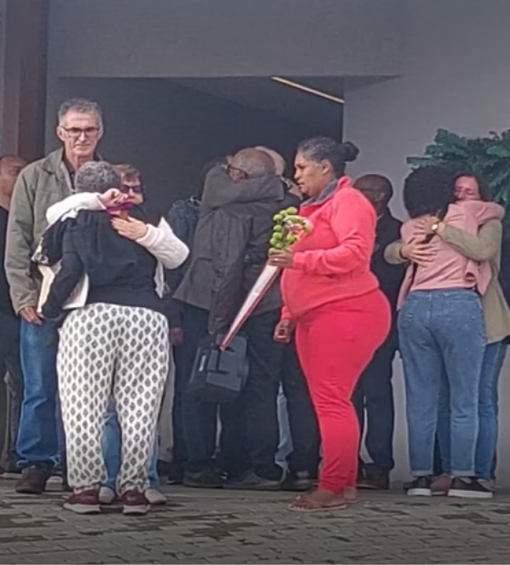 Família de Juliana Marins desiste de cremação e corpo será sepultado em Niterói