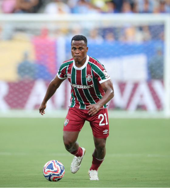 Clubes brasileiros têm desafio de brecar interesse de europeus em janela pós-Mundial