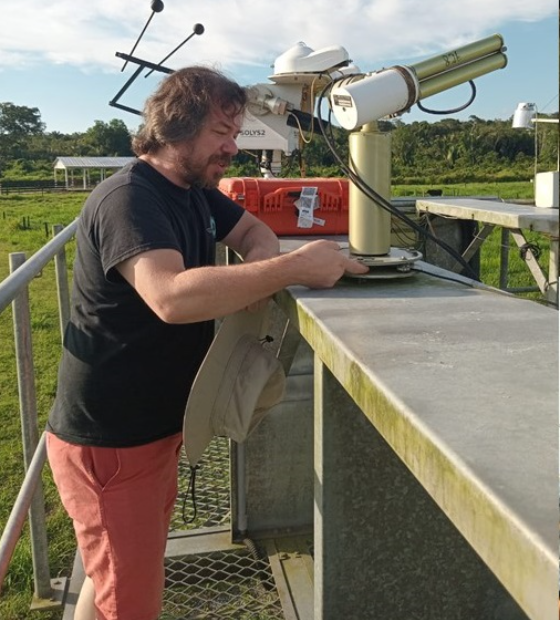 Nasa substitui equipamento no Observatório Atmosférico da Amazônia da Ufopa