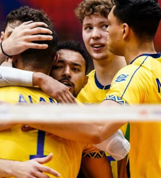 Brasil vence Alemanha e termina fase preliminar da Liga das Nações masculina de vôlei no topo