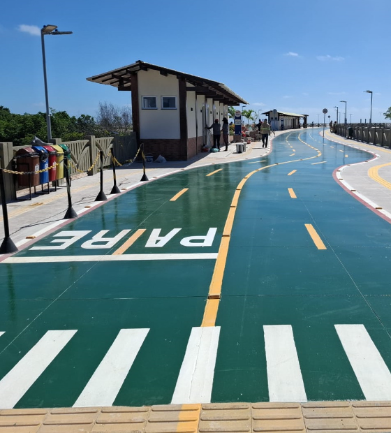 Governo entrega 2ª passarela de acesso à Praia do Maçarico, em Salinas, nesta quinta, 24