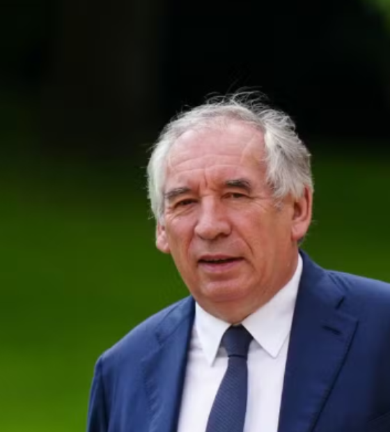 Acordo comercial com EUA é 'dia sombrio' para a UE, diz premiê francês