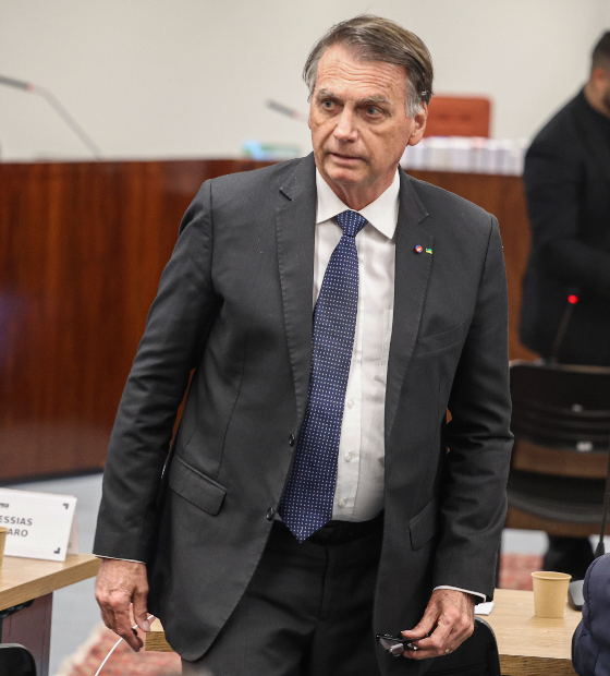Pesquisa: 55% acham justa prisão domiciliar de Bolsonaro e 39%, injusta