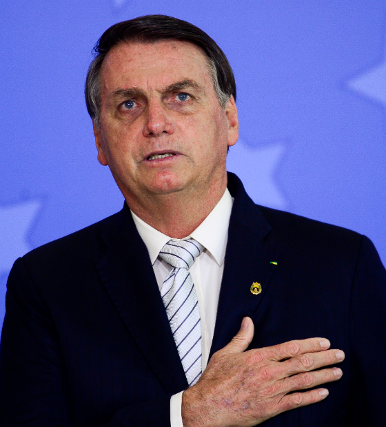 Moraes eleva prazo para que a PGR se manifeste sobre descumprimento de cautelares de Bolsonaro