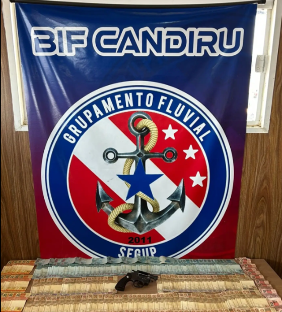 Polícia apreende arma e mais de R$ 11 mil durante fiscalização no oeste do Pará