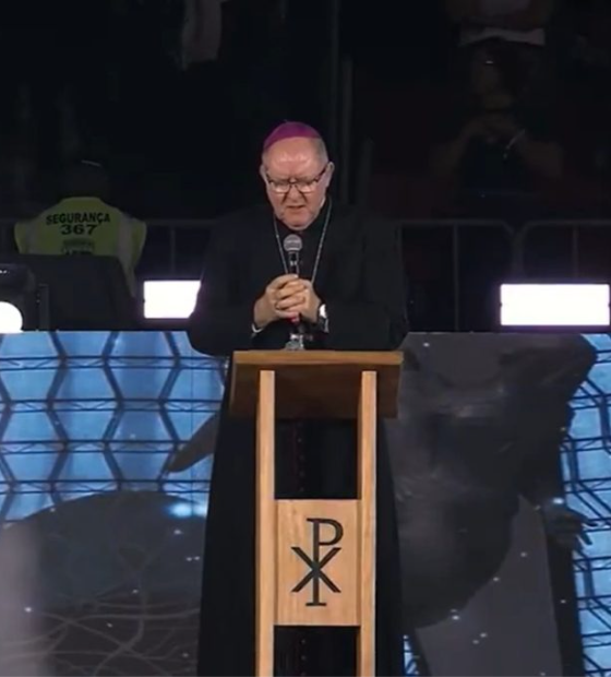 Bispo pede a Nossa Senhora que 'impeça o comunismo' no Brasil em evento com frei Gilson